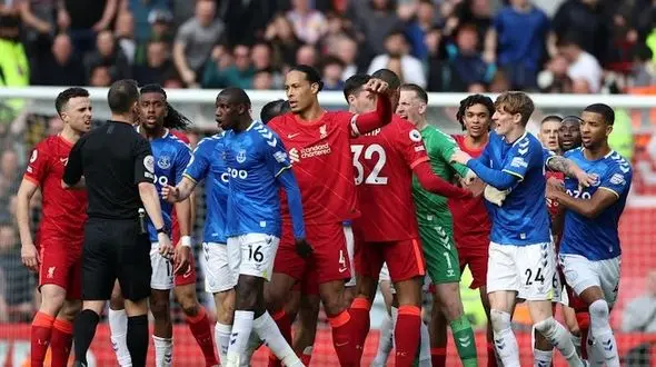 ترکیب لیورپول مقابل نیوکاسل+عکس