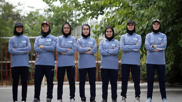 پای صحبت های دختران موتورسوار/ وقتی کلیشه‌ها رنگ می بازد + فیلم