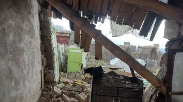 گسل اصلی زلزله خوی شناسایی شد / 110 کیلومتر با 5 شاخه در خوی