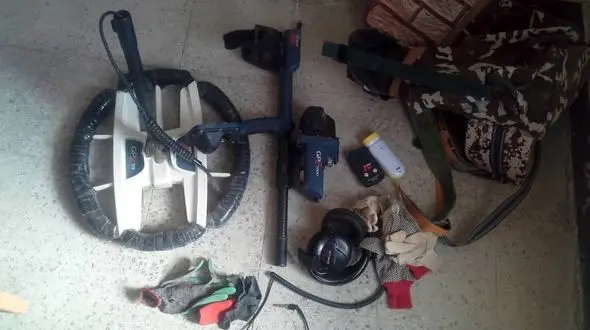 کشف دستگاه گنج یاب قاچاق در قیروکارزین