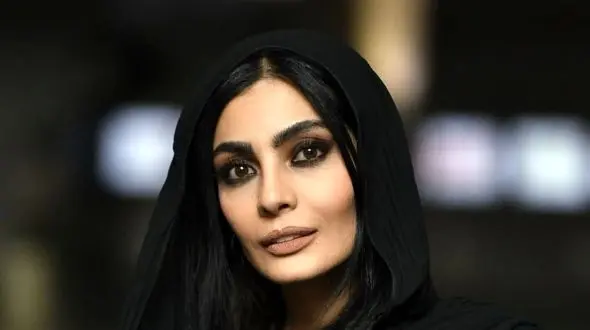 استایل خاص و تمام مشکی صحرا اسدالهی خبر ساز شد!