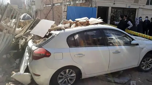 ریزش آوار سنگین در بلوار ابوذر تهران + فیلم 