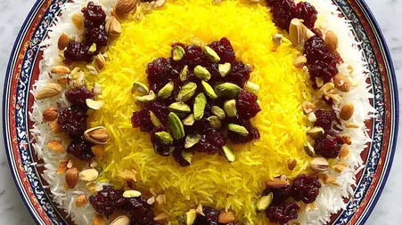زعفران را با چه بخوریم؟ ۱۰ ترکیب خوش‌ طعم و کاربردی