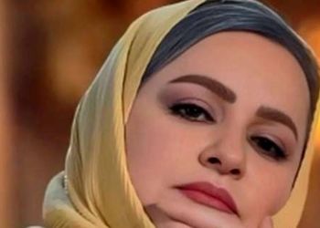 تبریک تولد خودمانی نعیمه نظام دوست به یک خواننده!