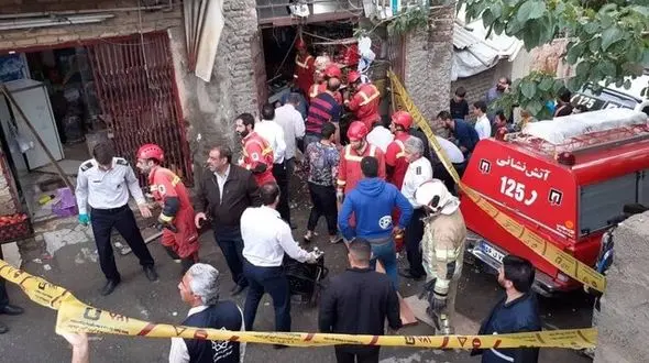 مرگ ۲ کودک خردسال در پی ریزش کف سوپرمارکت در کن
