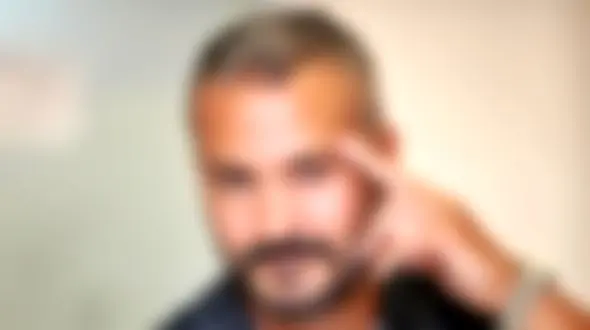 کراش ترین بازیگر مرد ایران که همه دختران برای او غش می کنند + عکس