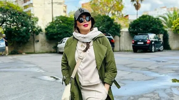پرخوری سارا منجزی پور در رستوران شیک و لاکچری/ زدن میزو ترکوندن