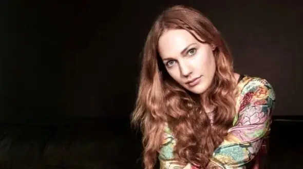 عکس شباهت عجیب خرم سلطان و دخترش ! / عمل زیبایی در ژن دخترش تاثیر گذاشت !