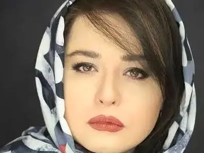 نگاهی به بالکن سرسبز مهراوه شریفی نیا بازیگر نقش کیمیا ؛ چه شمعدون های قشنگی