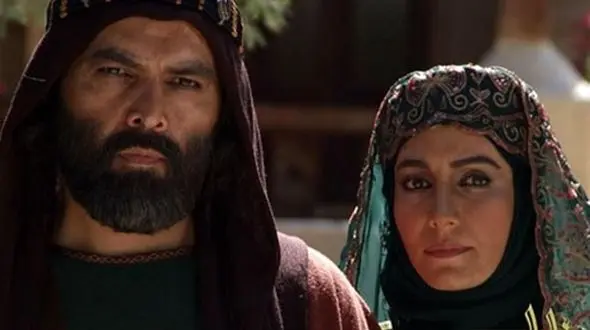 چهرۀ «مختار ثقفی» در کنار پسرش «جانیار» در آمریکا؛ سال 1402