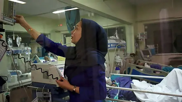 سفره های پرستاران همچنان خالی است/ وفاداری پرستاران در بزنگاه های حساس؛ بی پاسخ در سیاست گذاری حقوق و دستمزد!