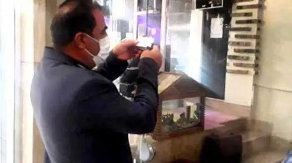 پلمب آرایشگاه مردانه به خاطر مشتری های دختر و زن / در دماوند اجرا شد + عکس