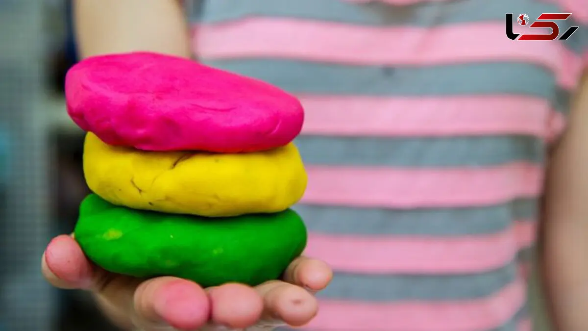 طرز تهیه خمیر بازی کودکان با مواد خانگی +عکس