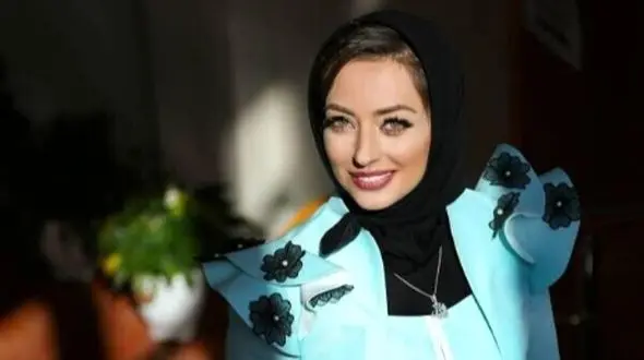 فیلم / نگاهی به چیدمان مدرن و مجلل خانه نفیسه روشن بعد جدایی از شوهر دومش / مبلمان و فرش فیروزه ای رنگ با آشپزخانه حسرت برانگیز و ...