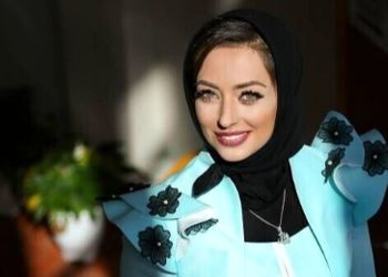 فیلم / نگاهی به چیدمان مدرن و مجلل خانه نفیسه روشن بعد جدایی از شوهر دومش / مبلمان و فرش فیروزه ای رنگ با آشپزخانه حسرت برانگیز و ...
