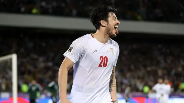 ملاقات سردار آزمون با سعید معروف: افتخار می‌کنم با تو عکس می‌گیرم!