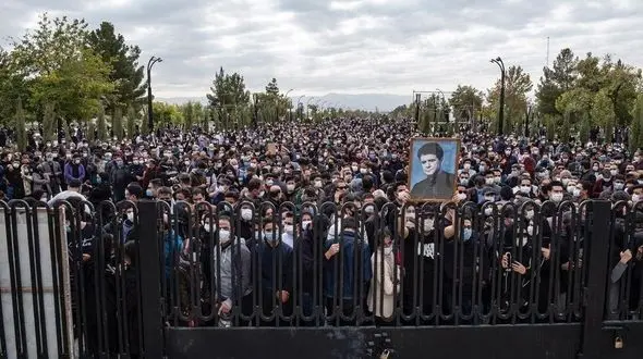 اولین فیلم از مزار استاد محمدرضا شجریان در توس