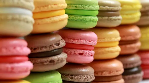 وقتی عصبی می‌شوید چرا ناخودآگاه سمت شیرینی می‌ روید؟