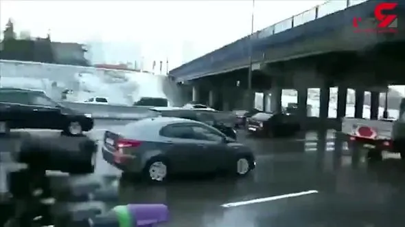 موشک قاره پیما در وسط خیابان‌های روسیه چه می کند؟ + فیلم