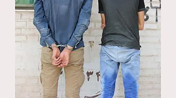 دستگیری 2 سارق در اصفهان / آنهامغازه ها را طمعه سرقت قرار می داد