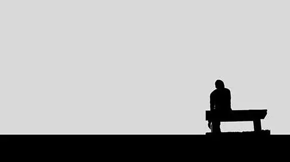 دختر 40 ساله بودم که هستی ام را به سینا باختم / او متاهل بود !