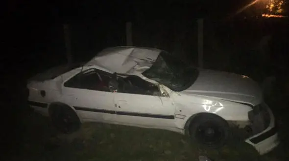 واژگونی پرشیا در جاده ملارد / 2 تن زخمی شدند