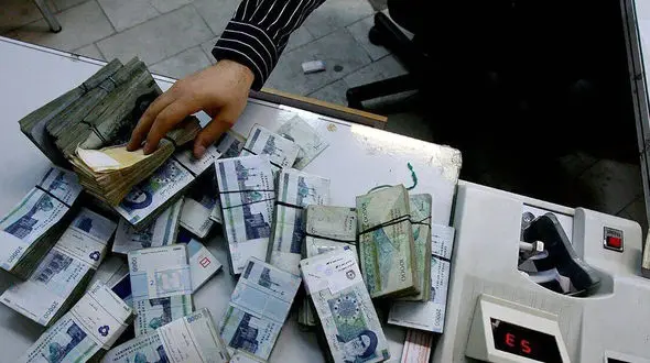 حقوق بازنشستگان دولت به موقع پرداخت می شود 