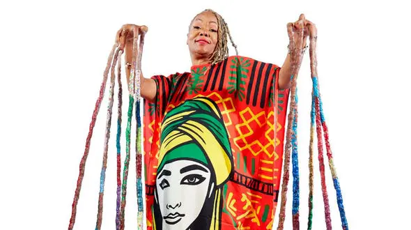 بلندترین ناخن جهان + عکس