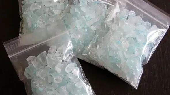 کشف بیش از 35 کیلو شیشه در زنجان