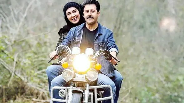 عکس های جذاب زن رحمت بیرون سریال پایتخت + بیوگرافی  عاطفه باقری