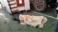 عکس جسد مرد بدشانس در جزیره قشم / تریلی بدون راننده فاجعه آفرید