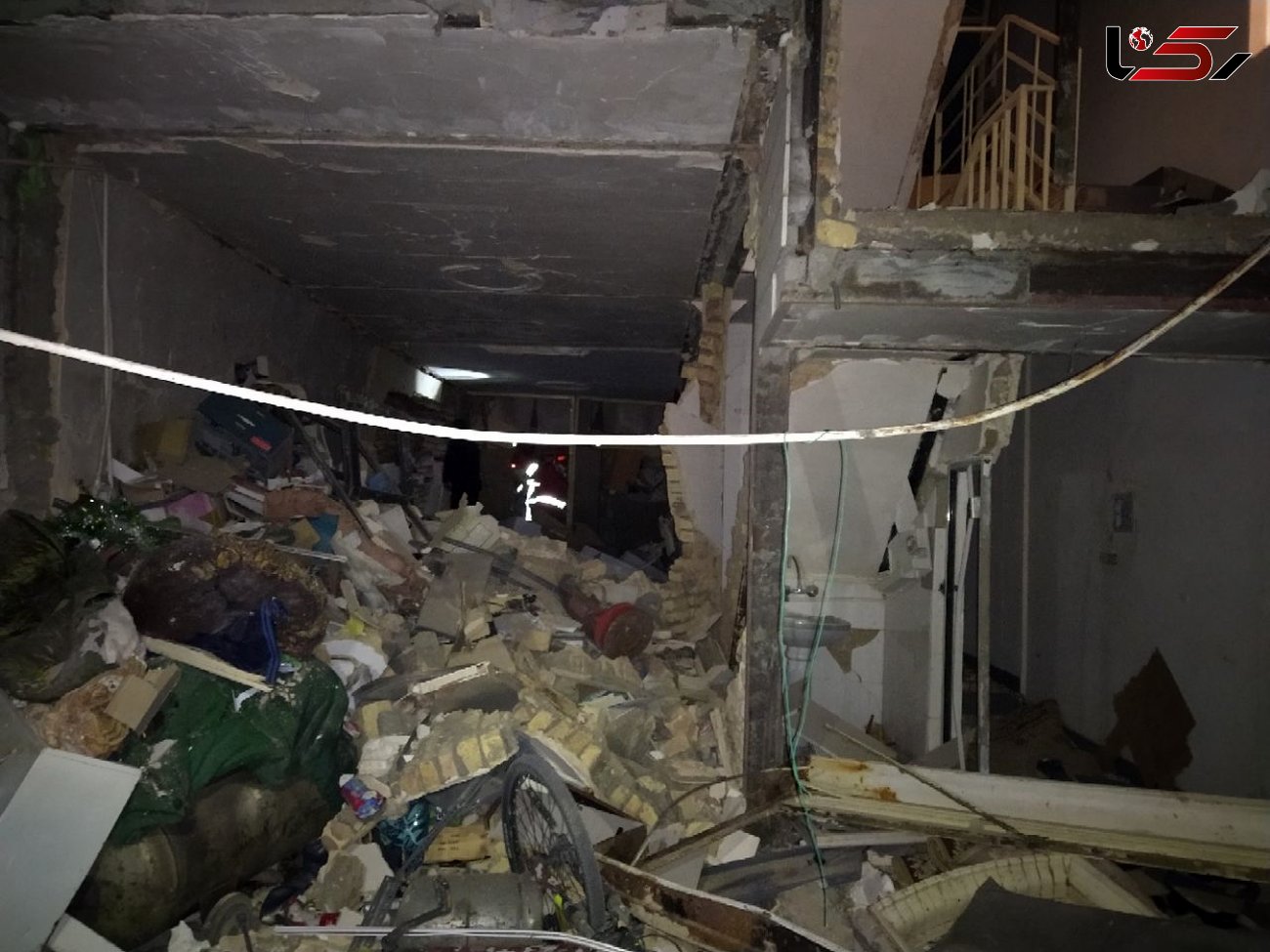 تخریب کامل ساختمان مسکونی در اثر نشتی گاز در کردستان
