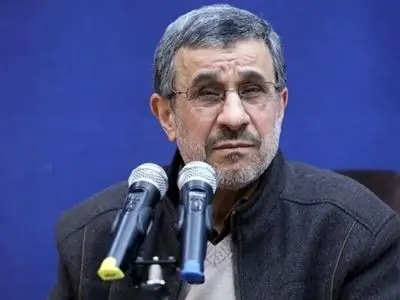 اولین عکس از محمود احمدی نژاد بعد از حاشیه های دیدارش با ابستین/  از غیبت جلیلی تا خوش و بش سرلشگر موسوی با محسن رضایی 