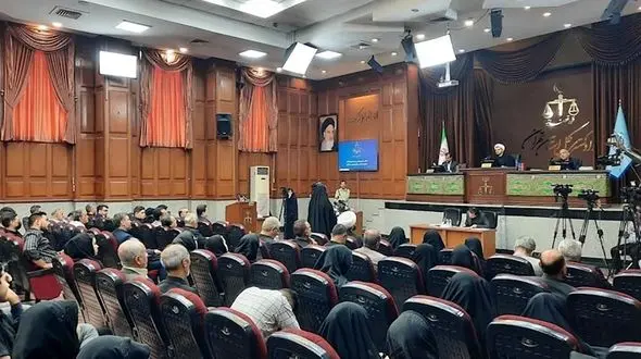 چریک نباید ۶ ماه بیشتر زنده بماند/ ۷ مورد هواپیماربایی توسط منافقین