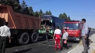 تصادف کامیون با اتوبوس در محور میامی/ ۳ نفر مصدوم شدند