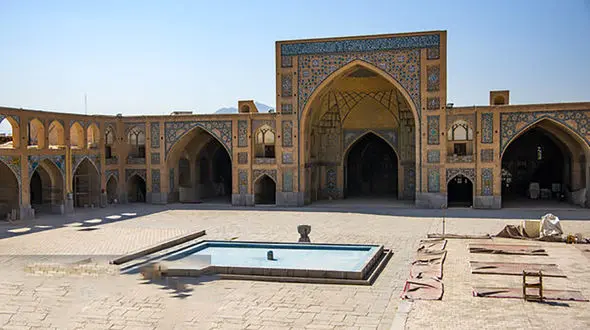 زلزله خاموش در مسجد حکیم اصفهان + عکس