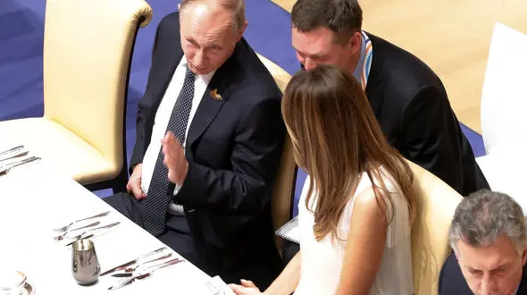 تلاش ناکام ملانیا برای بر هم زدن نشست ترامپ و پوتین! 