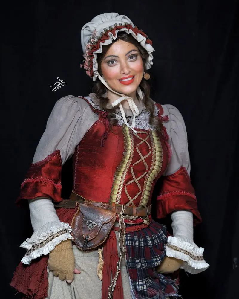 بهنوش طباطبایی و علیرضا قربانی در پشت صحنه نمایش اولیور توئیست