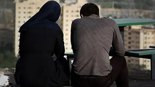 دردسر ازدواج سفید پسر جوان با زن تنها / در پارتی ها دنبال همسر ازدواج سفیدی بود