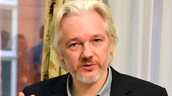 رسیدگی به اتهام غیر اخلاقی جولیان آسانژ متوقف شد 