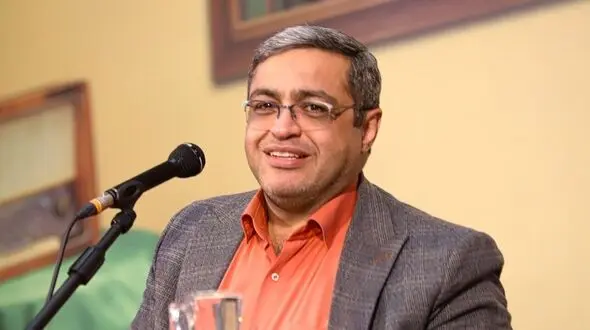 فیلم/ دکتر عزیزی: من با دخترای خودم تو هال میخوابیم، خونه رو امن کنید بچه هر جای خونه بیفته شهید شه!