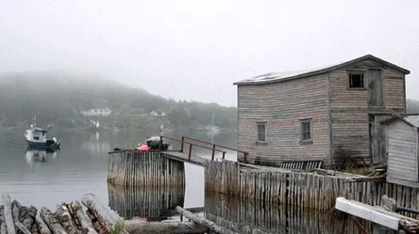 جزیره ارواح در کانادا / زن و شوهر سمج تنها ساکنان این شهر سرد!