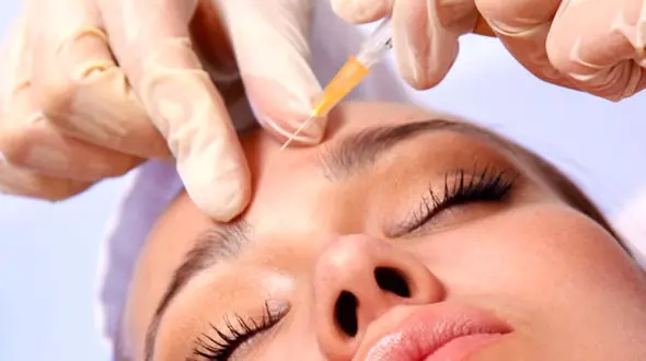 قتل معمایی دختر تهرانی بعد از تزریق بوتاکس / جنازه سوخته او در خارج از شهر رها شده بود!