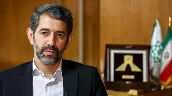 اتوبوس های داخلی 5 میلیارد قیمت دارند / از زیر سنگ هم که شده برای اتوبوس های فرسوده جایگزین پیدا می کنیم + فیلم