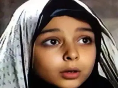 عکس / تغییر چهره زیبای خانم بازیگر خردسال «مونا غمخوار» در 38 سالگی ... /  جذاب و باوقار با تیپ و استایل تینیجری ...