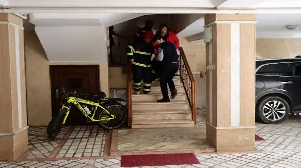 مرگ دلخراش کارگر حین تمیزکاری آسانسور در رشت