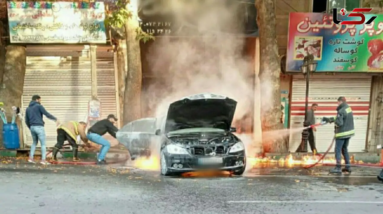  آتش سوزی یک لوکس فروشی خودرو در بلوار معلم مشهد