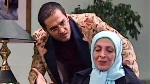 هما فانی «مادر رامبد جوان»: دخترم از دست کارهای رامبد کلافه می‌شد، رامبد بچه بود و عقلش نمی‌رسید چگونه مردم و دوستانش را بخنداند/ من و پدرش تلفنی با رامبد در ارتباط هستیم