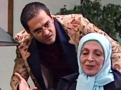 هما فانی «مادر رامبد جوان»: دخترم از دست کارهای رامبد کلافه می‌شد، رامبد بچه بود و عقلش نمی‌رسید چگونه مردم و دوستانش را بخنداند/ من و پدرش تلفنی با رامبد در ارتباط هستیم