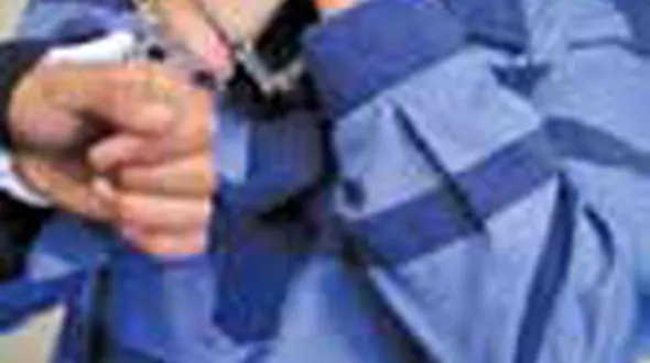 پلیس تهران وقتی به خانه پیرمرد شیطان صفت رفت، دختربچه گمشده را در وضعیت بد پیدا کرد+عکس